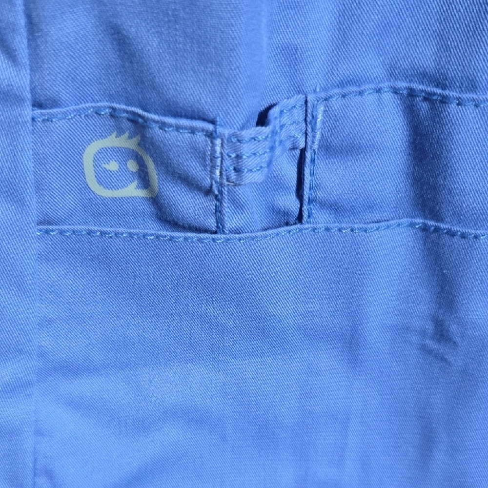 WonderWink Durable Stretch Snap Front Blue Scrub Top - Picture 6 of 6